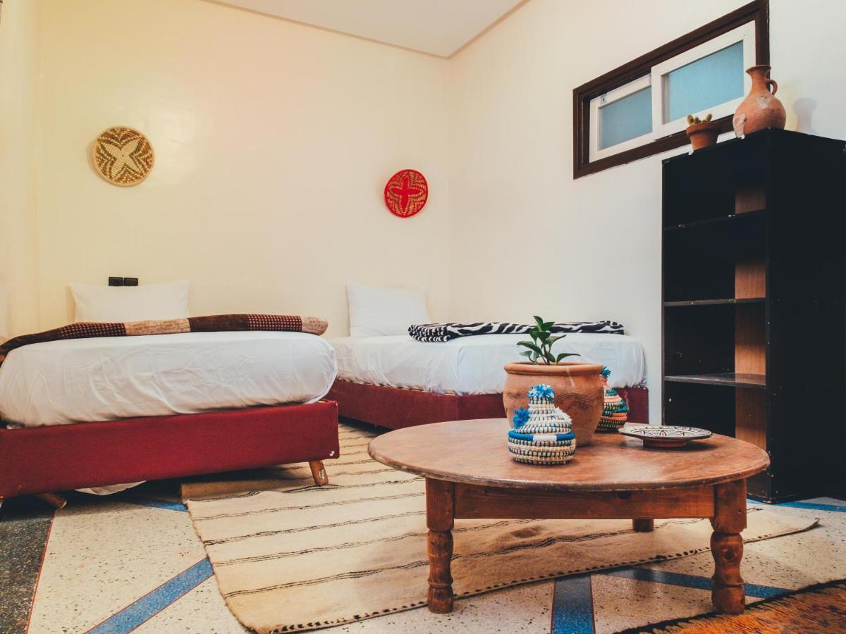 Chill Surfer Hostel Tamraght Dış mekan fotoğraf