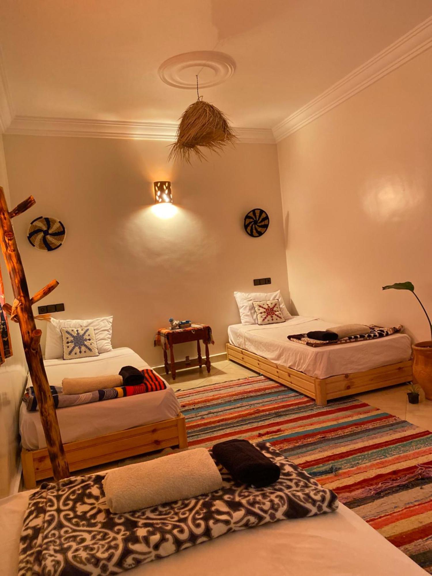 Chill Surfer Hostel Tamraght Dış mekan fotoğraf