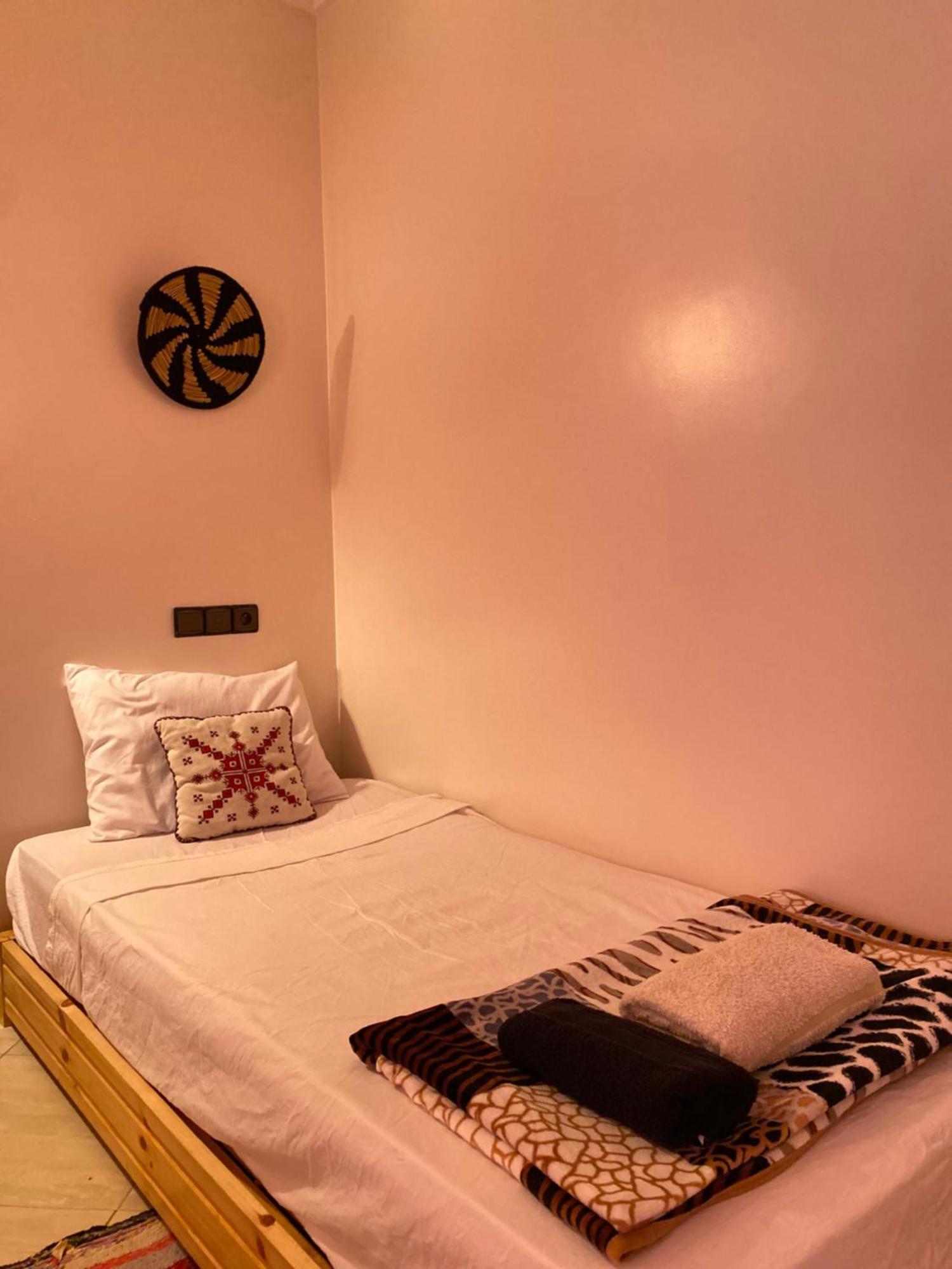 Chill Surfer Hostel Tamraght Dış mekan fotoğraf