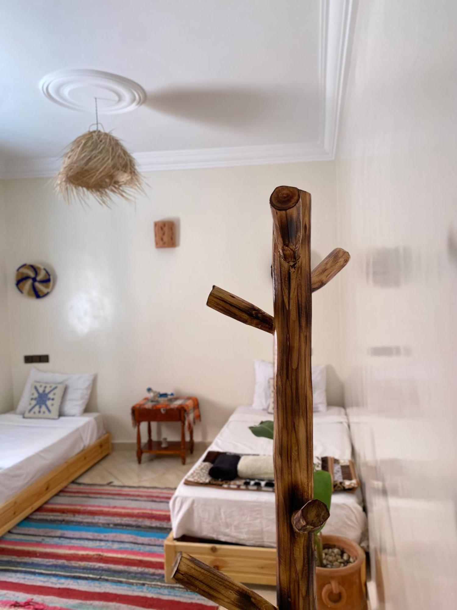 Chill Surfer Hostel Tamraght Dış mekan fotoğraf