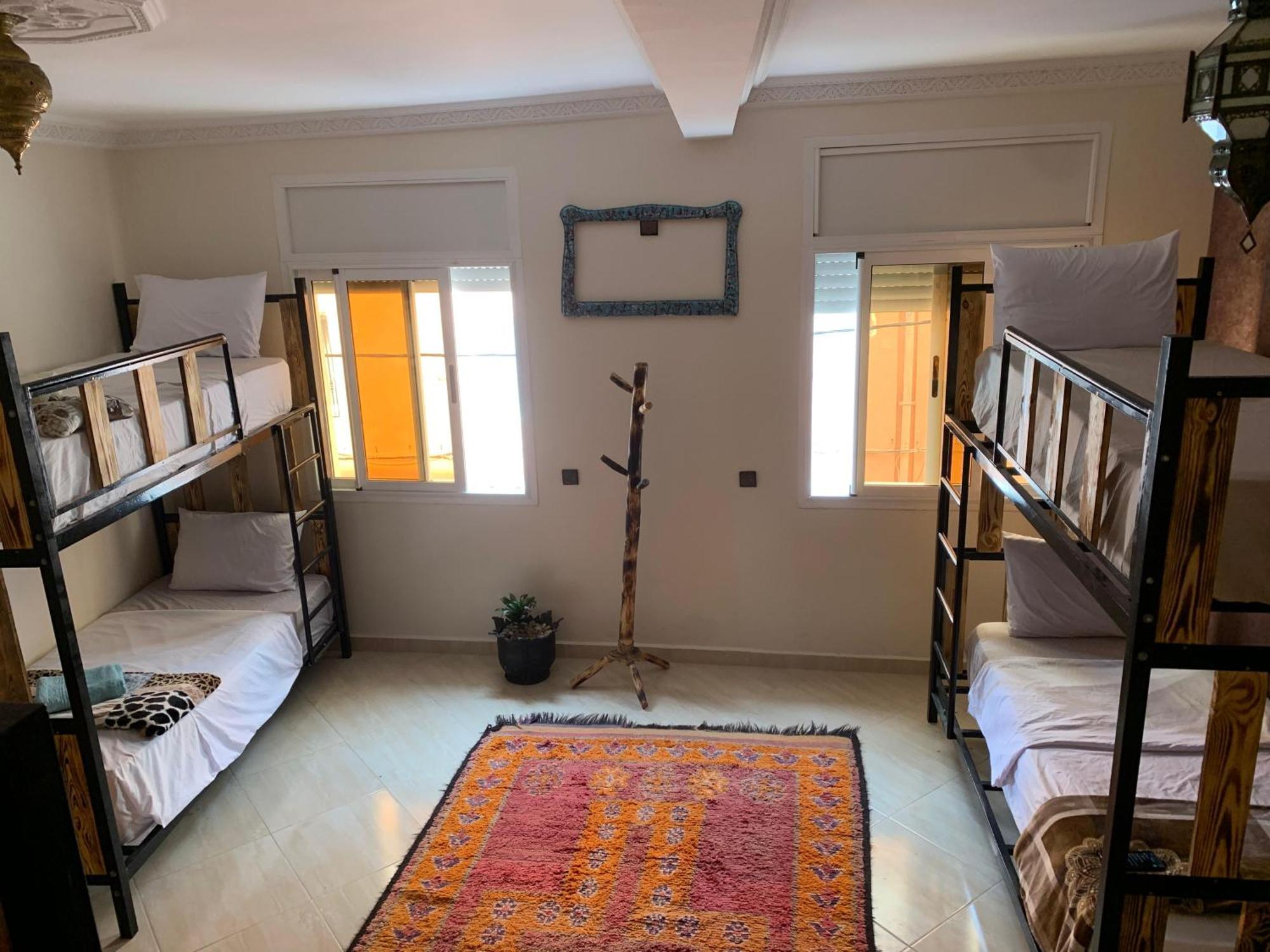 Chill Surfer Hostel Tamraght Dış mekan fotoğraf