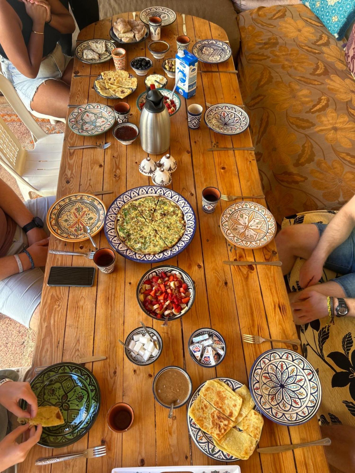 Chill Surfer Hostel Tamraght Dış mekan fotoğraf